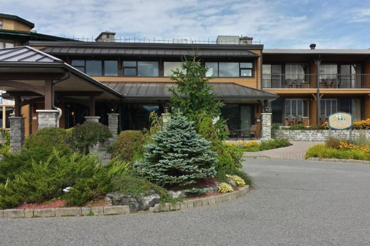 Le Manoir Du Lac Delage Стоунхем Екстериор снимка