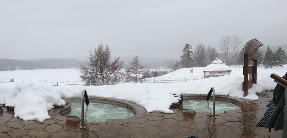 Le Manoir Du Lac Delage Стоунхем Екстериор снимка