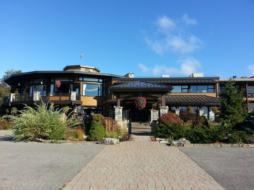 Le Manoir Du Lac Delage Стоунхем Екстериор снимка