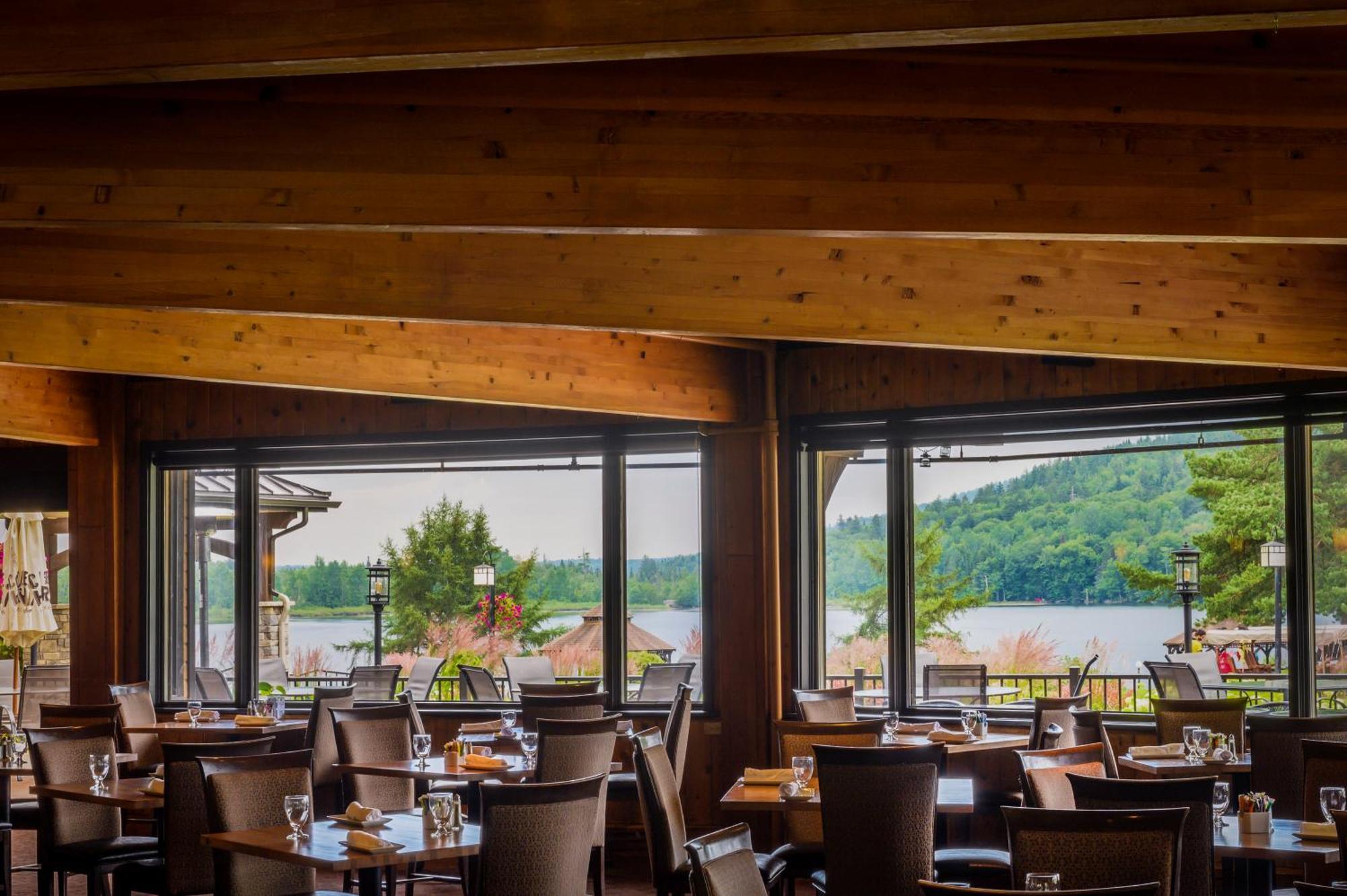 Le Manoir Du Lac Delage Стоунхем Екстериор снимка